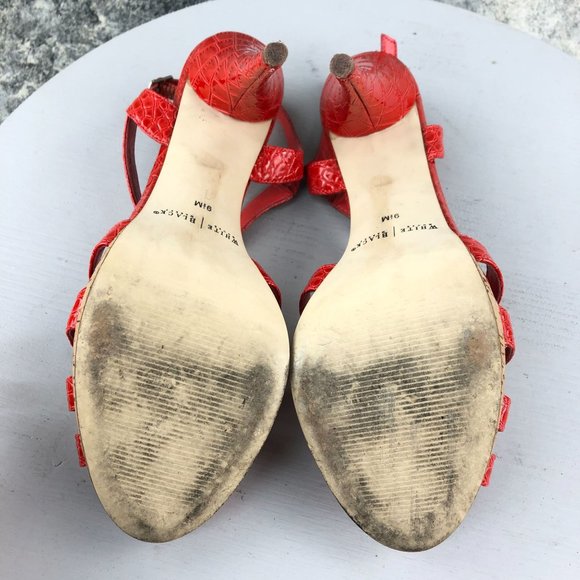 WHITE HOUSE BLACK MARKET Women's 9.5M Red Hawaii Croc Embossed Patent Heels - Picture 9 of 14